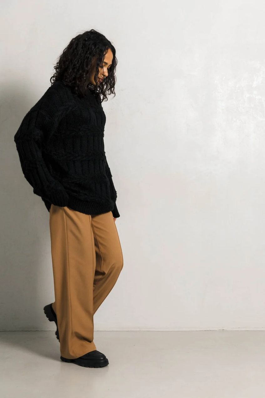 Жіночі класичні прямі брюки вільного крою SEV-2120.5546 коричневі