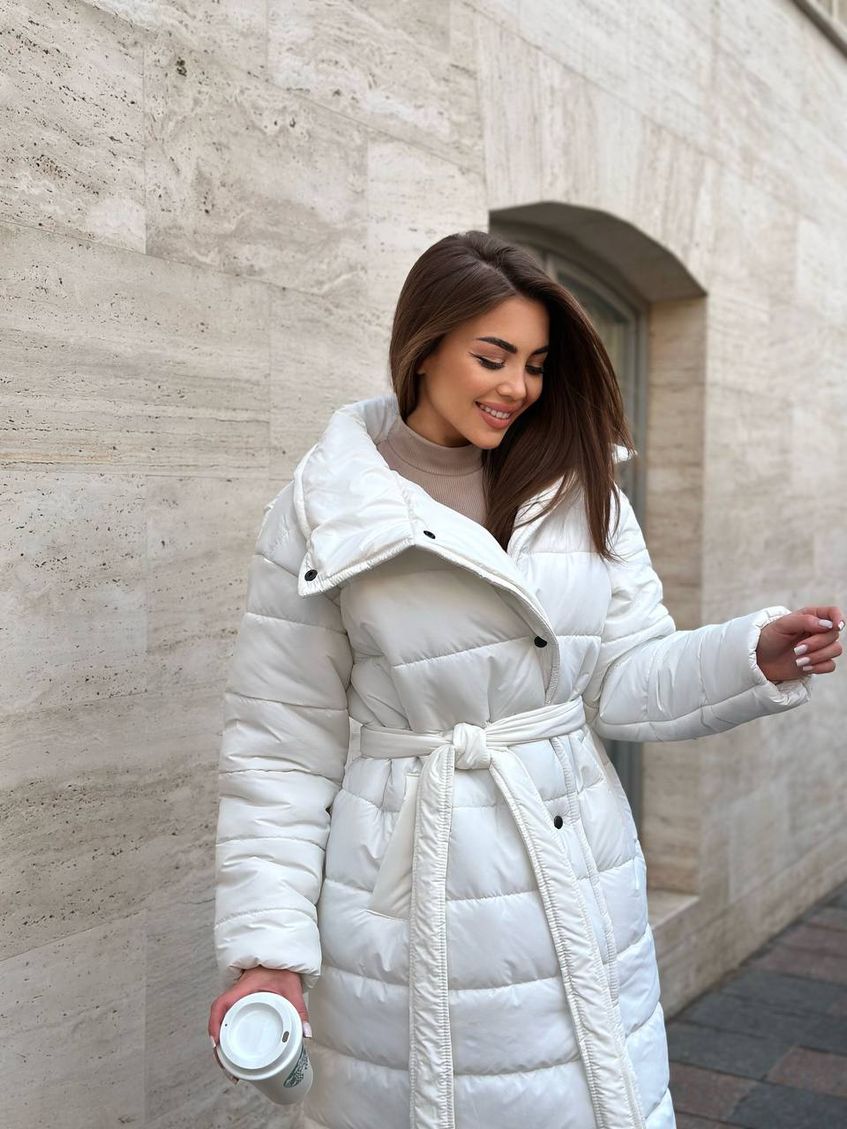 Жіноча довга утеплена куртка пуховик з поясом LL-067 молочна