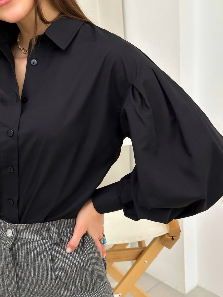 Женская рубашка с объемными рукавами sh-139 Черная