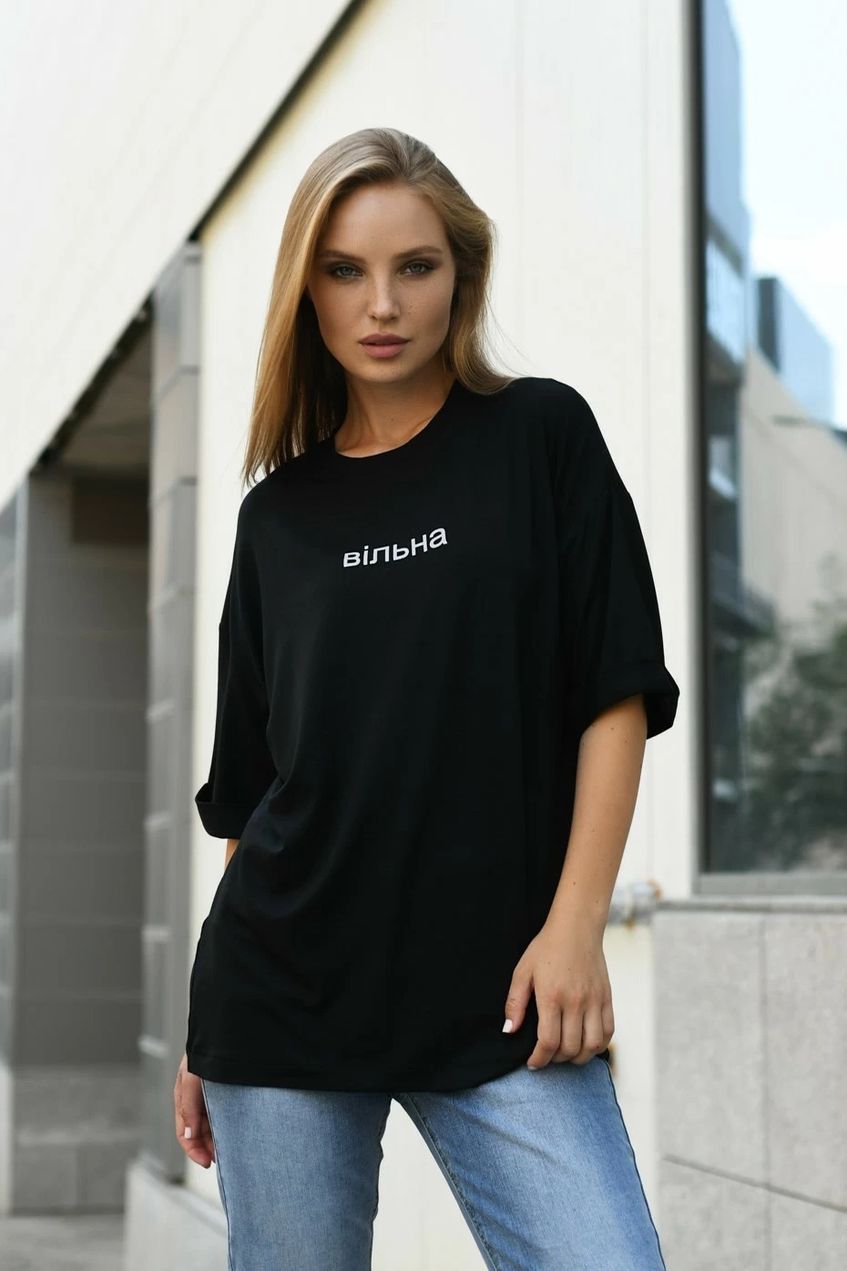 Женска"Я футболка с принтом "Вільна" SEV-2000.5207 Черная