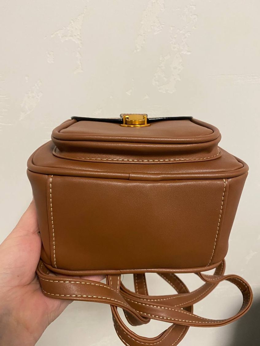 Жіночий рюкзак Tessa коричневий