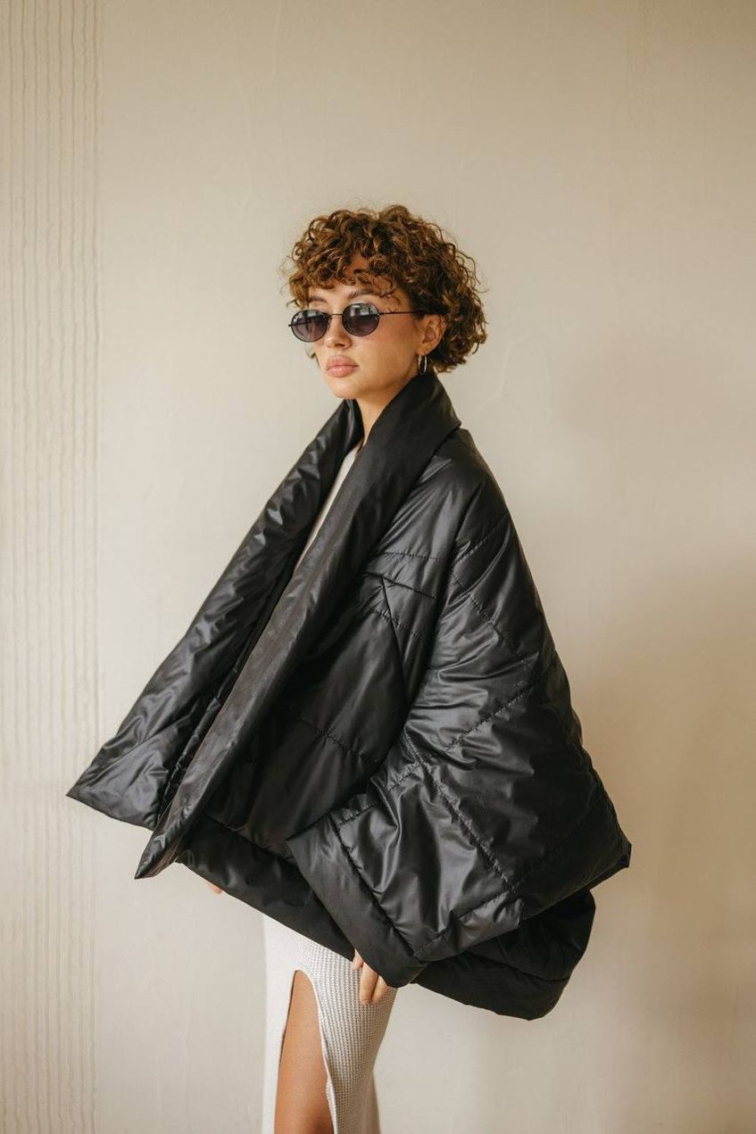 Жіноча куртка-трансформер вільного крою SEV-2020-1.5248 чорна