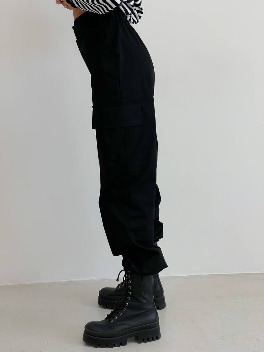 Жіночі штани карго LL-161 Чорні