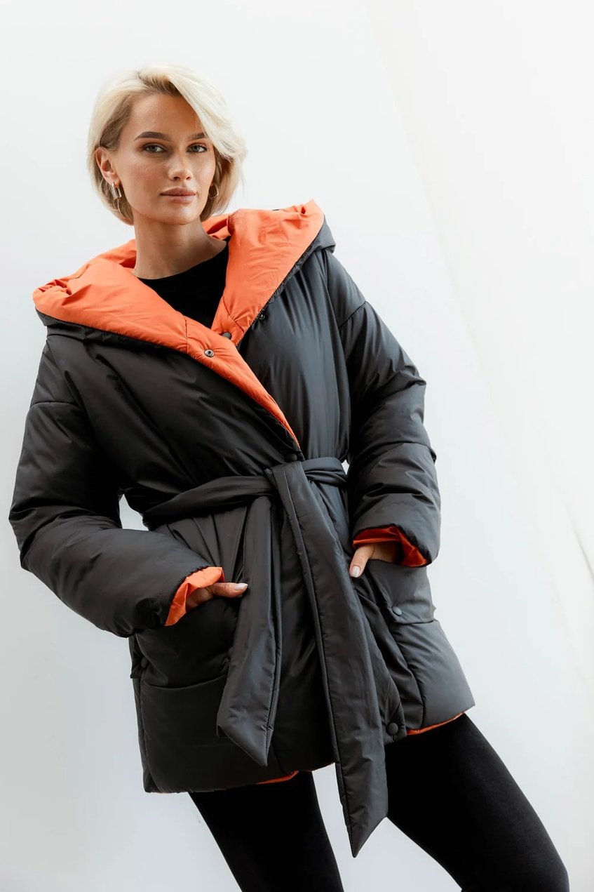 Женская теплая двухсторонняя куртка с капюшоном SEV-2091.5461 черная-терракотовая